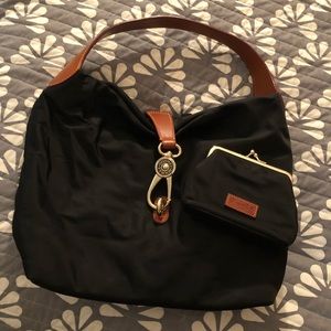 Nylon Dooney and Bourke Hobo